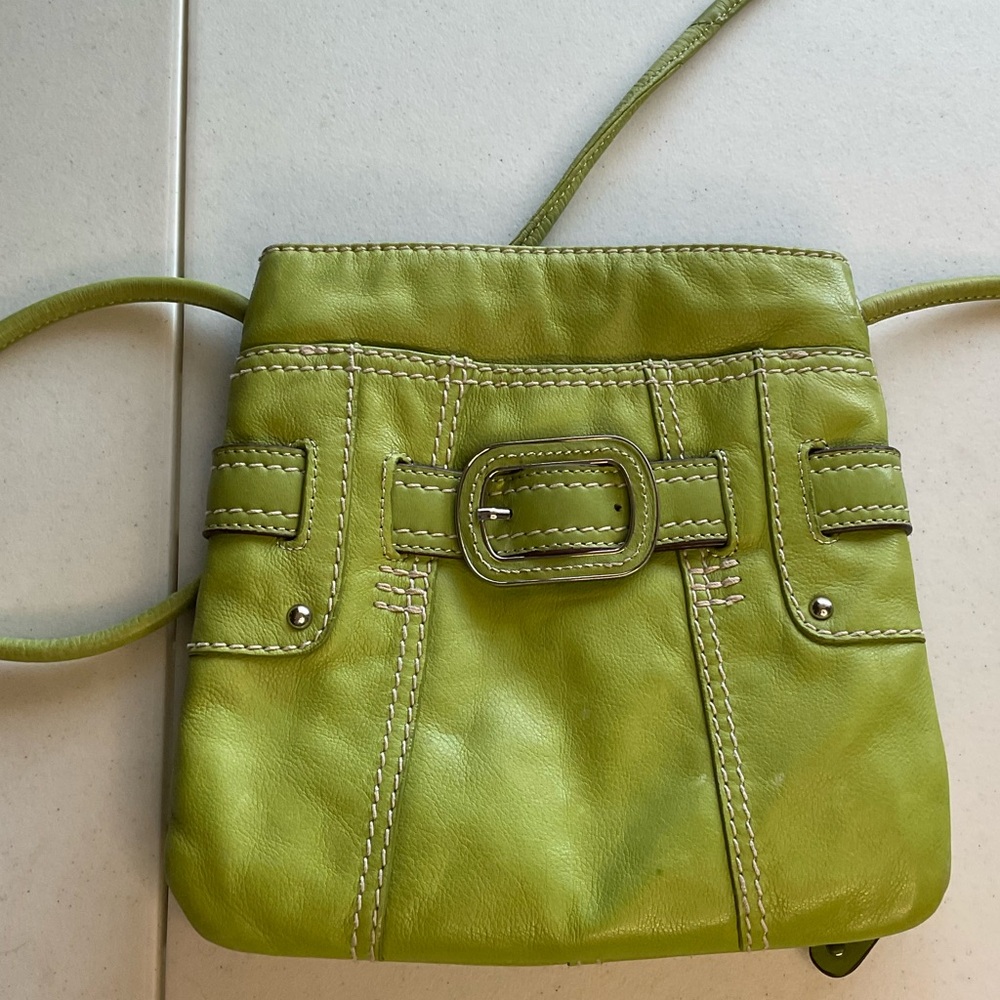 Clark's Green Leather Crossbody Bag. Spring summer